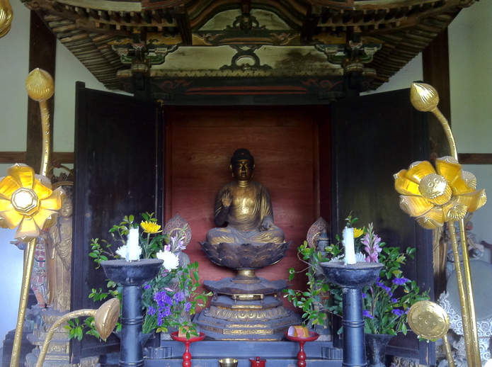 西念寺の秘仏薬師如来坐像