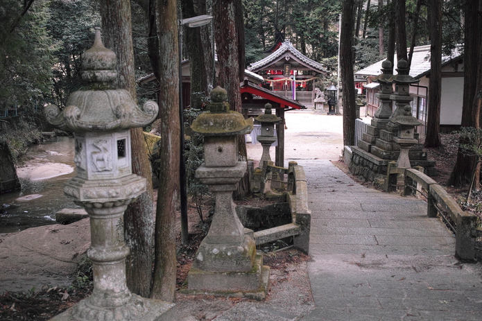 須川戸隠神社