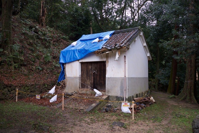 台風で損壊した蔵