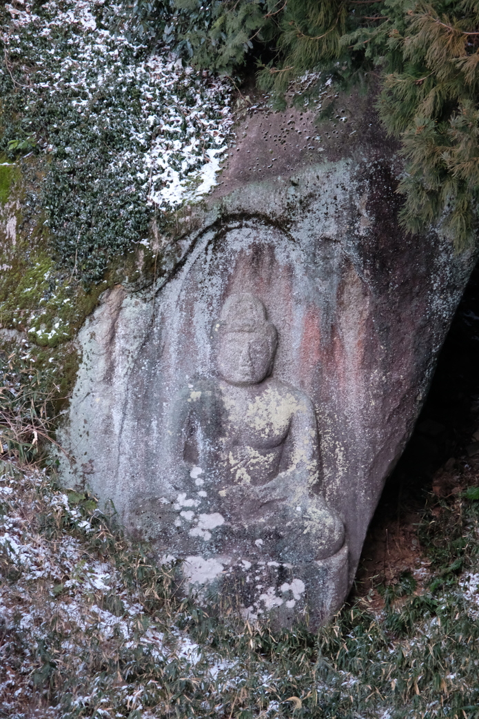 大門仏谷磨崖仏